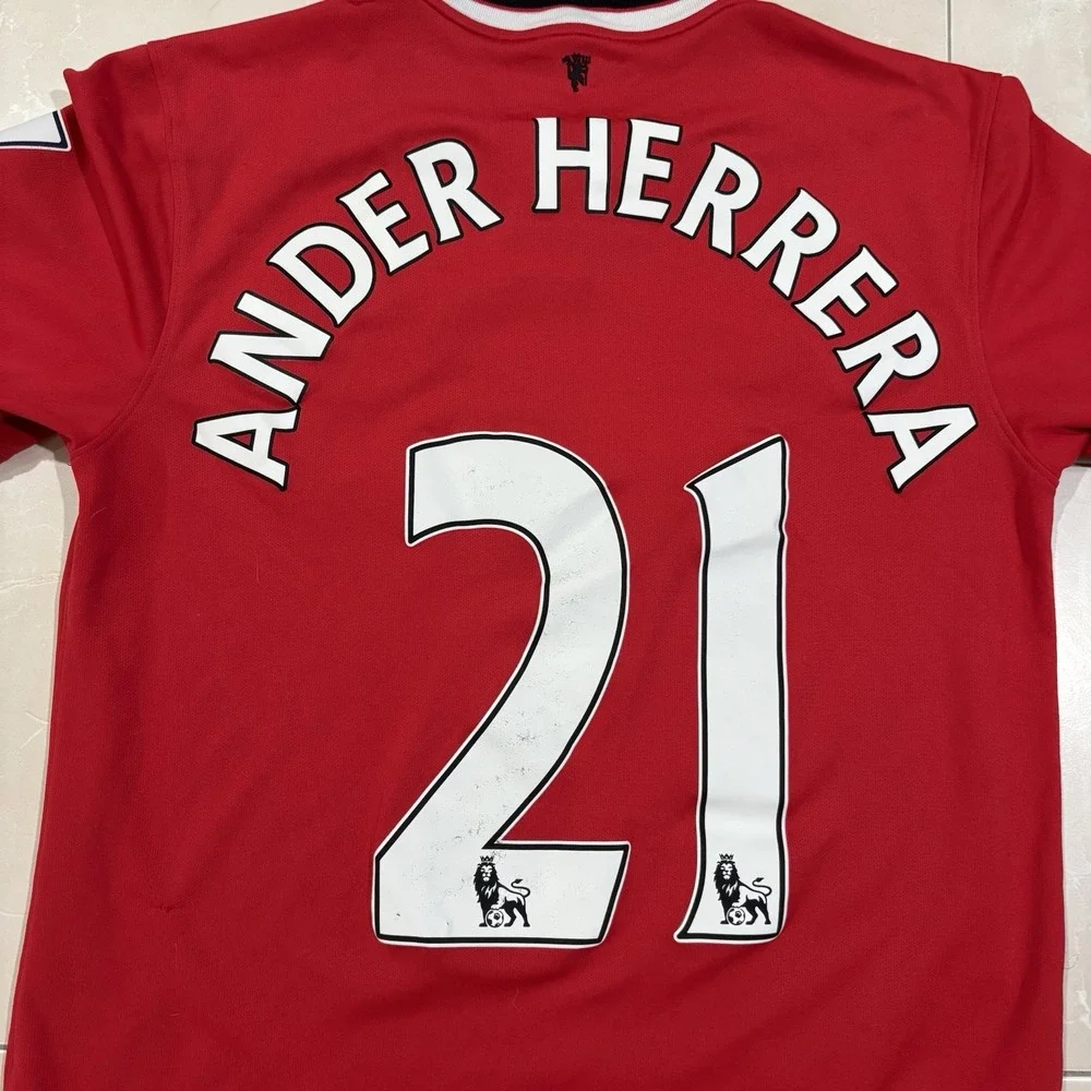 2014-15 Manchester United Home Shirt Ander Herrera #21 size M